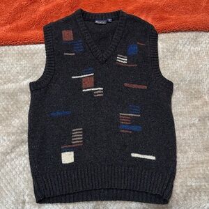 Sundays Men's Black Geometric V-Neck Sweater Vest
